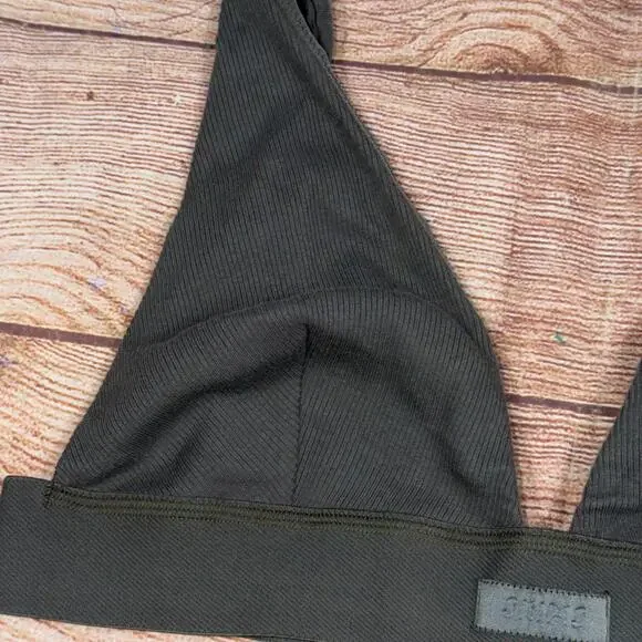 SKIMS Large Cotton Rib Plunge Bralette - Picture 3 of 8